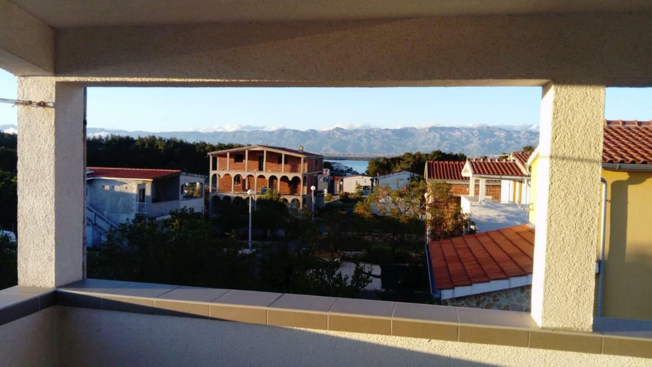 Sandra Vir Exterior photo